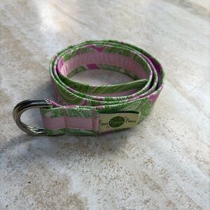 Four Preppy Paws women’s pink and green paisley reversible belt